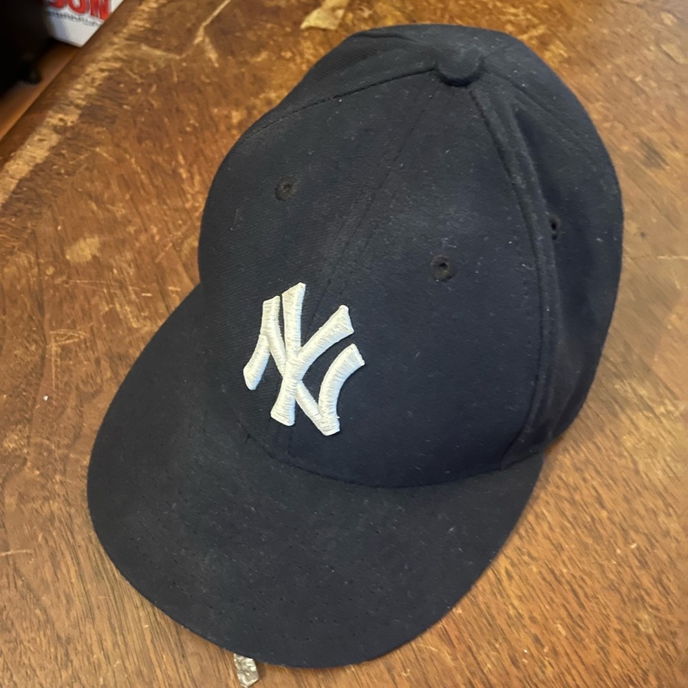 New Era Yankees 59Fifty Low Profile Fitted Cap 7 1/4